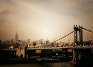 The-Manhattan-Bridge-and-the-New-York-City-Skyline-S-300x218